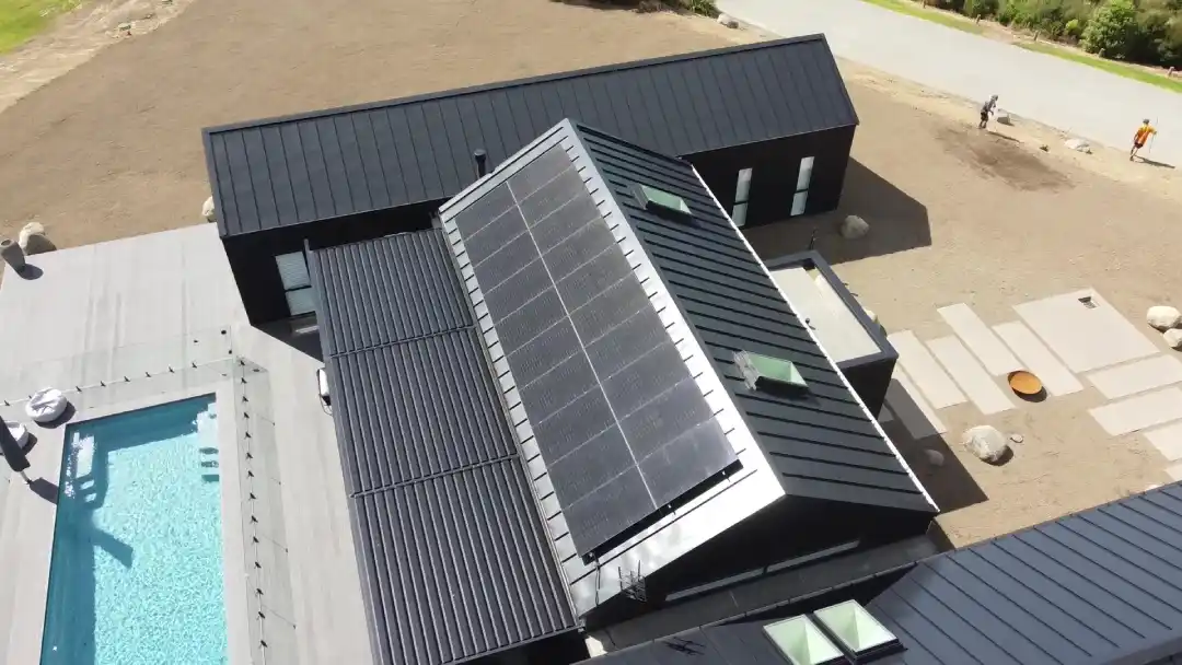 whitford-solar-frame-at-0m7s