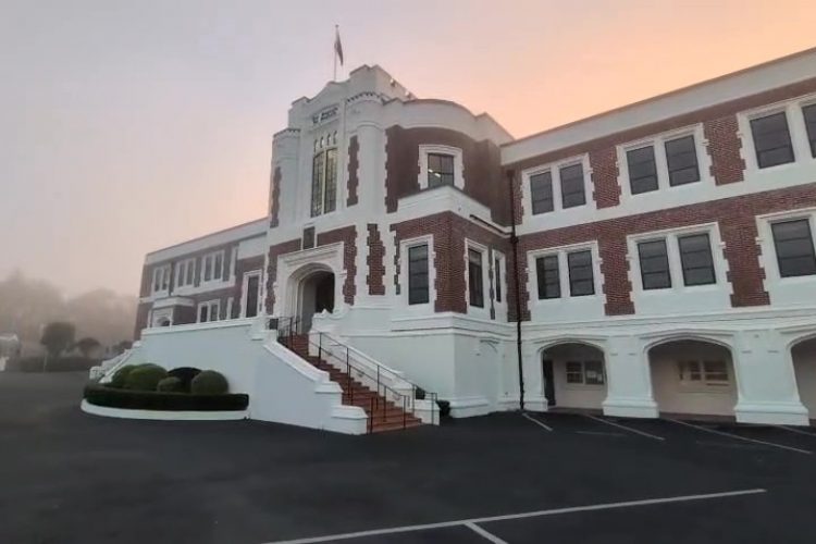 Future_Energy_Takapuna_Grammar_2