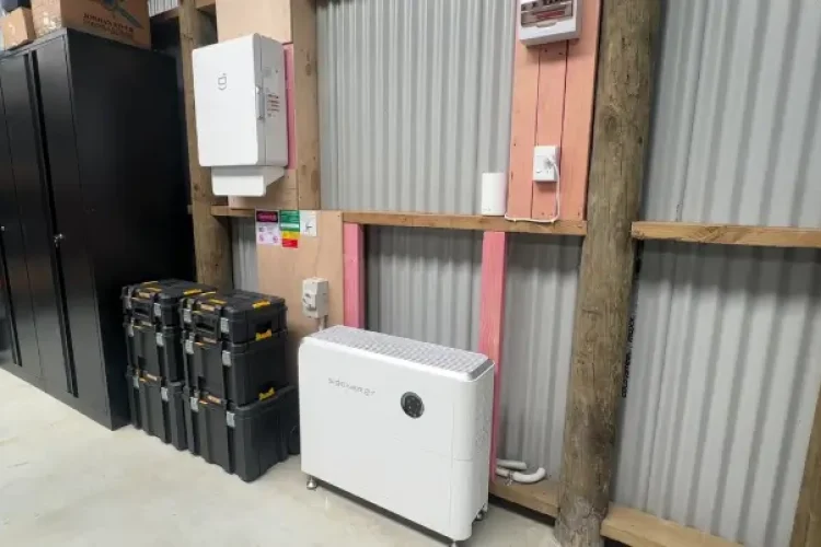 Dunedin Solar And Battery 2