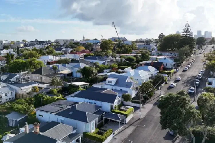 Ponsonby Solar Install 1