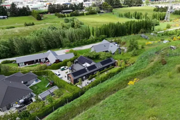 Queenstown Home 1